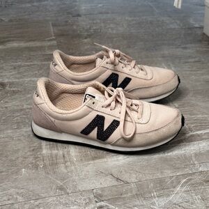 New Balance Women's Cream and Black Sneakers